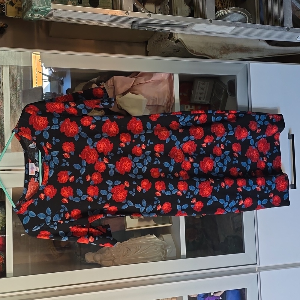 Sheath dress
